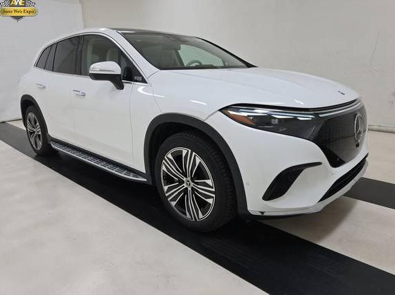 MERCEDES-BENZ EQS-CLASS SUV 2023 4JGDM2DB0PA009214 image